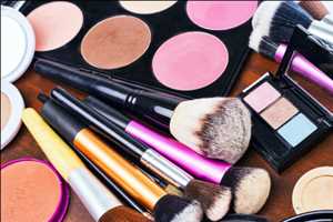 Cosméticos de color Hechos y factores de crecimiento del mercado