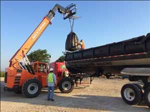 Global Industrial Waste Recycling Services Market Insights