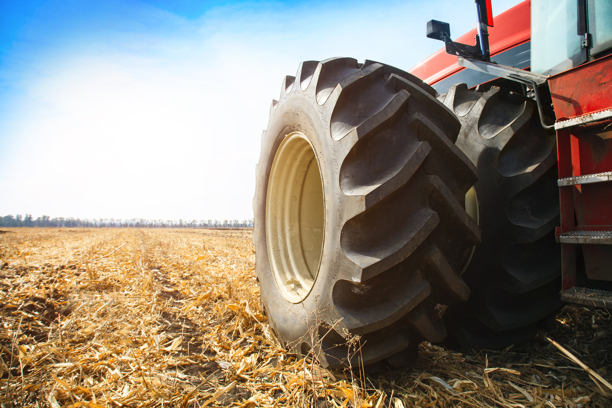 Crecimiento del mercado mundial de neumáticos agrícolas
